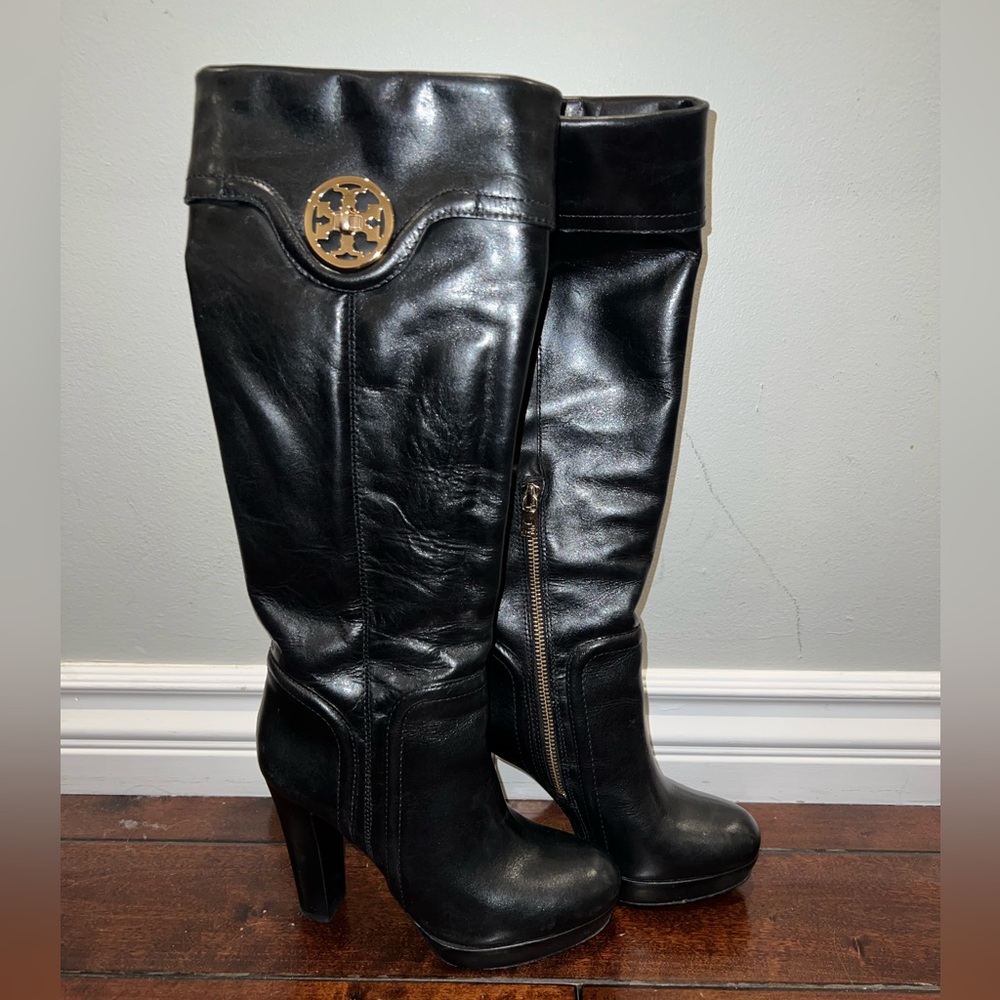 Torrey Burch platform boots veg-leather
